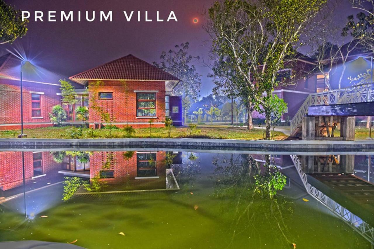 SARAH RESORT | ⋆⋆⋆⋆⋆ | GAZIPUR, BANGLADESH | SEASON DEALS FROM $94